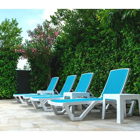 With Pool